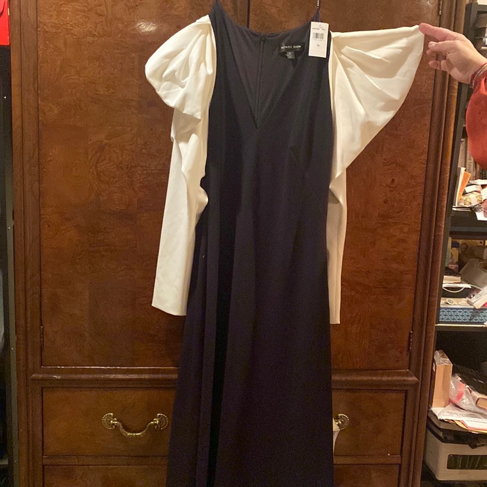 *Brand New with Tags from Neiman Marcus *Tadashi Shoji Gown